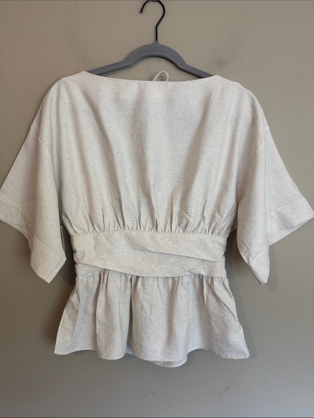 NWOT- Topshop Open Back Woven Top, Beige Linen, size US4 - Picture 5 of 12